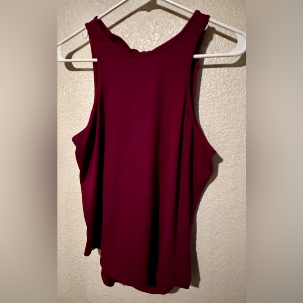Lululemon Women’s Pink Twist Back Yoga Tank Top Sz 10